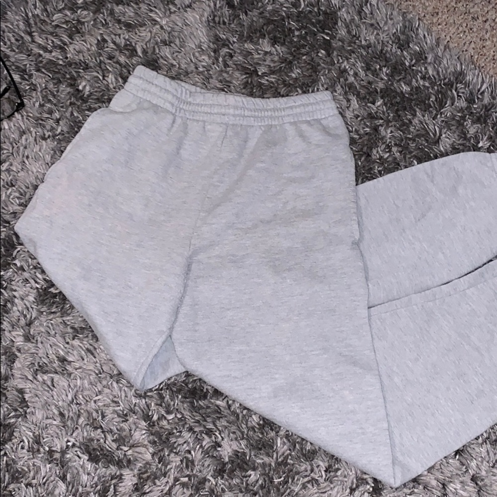 Men’s small grey sweatpants